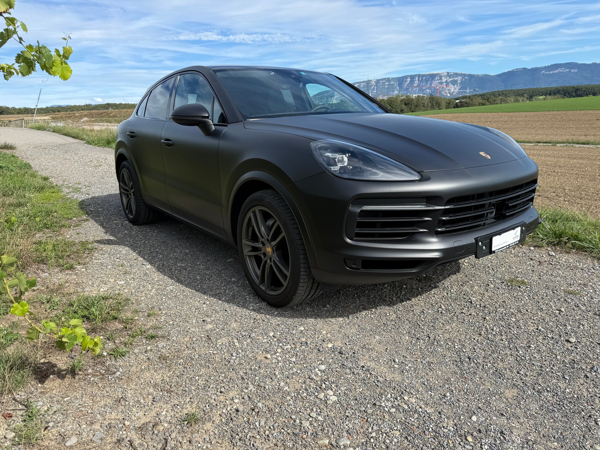 PORSCHE Cayenne Coupé-image-1