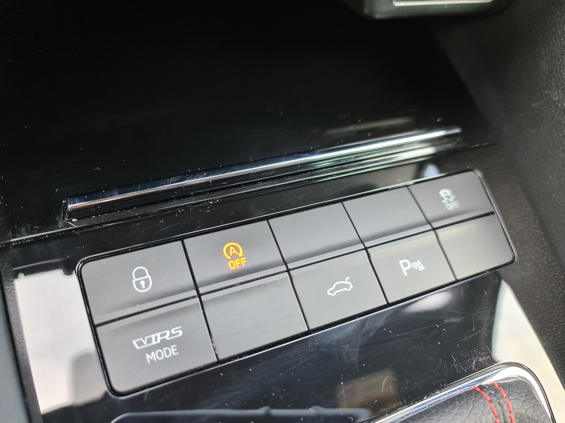 SKODA Octavia Combi 2.0 TSI RS DSG-image-12