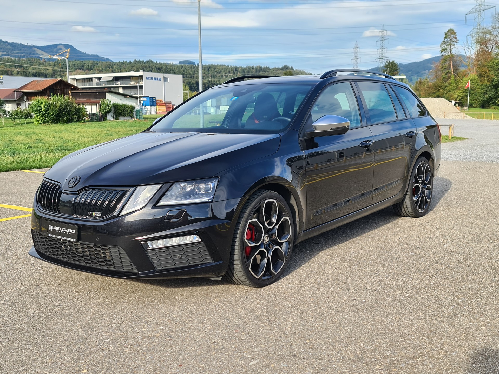 SKODA Octavia Combi 2.0 TSI RS DSG-image-0