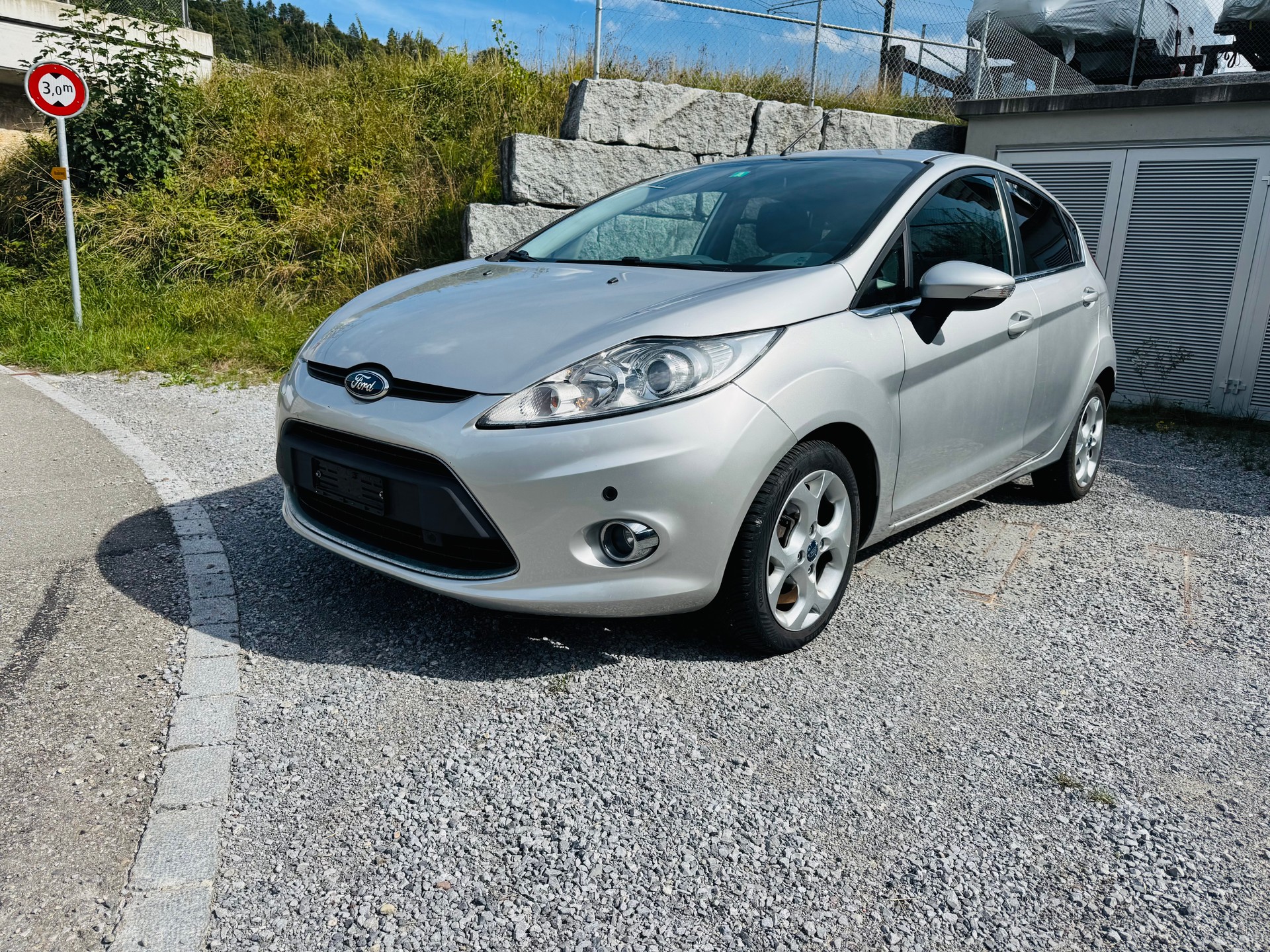 FORD Fiesta 1.4 16V Titanium Automatic-image-0