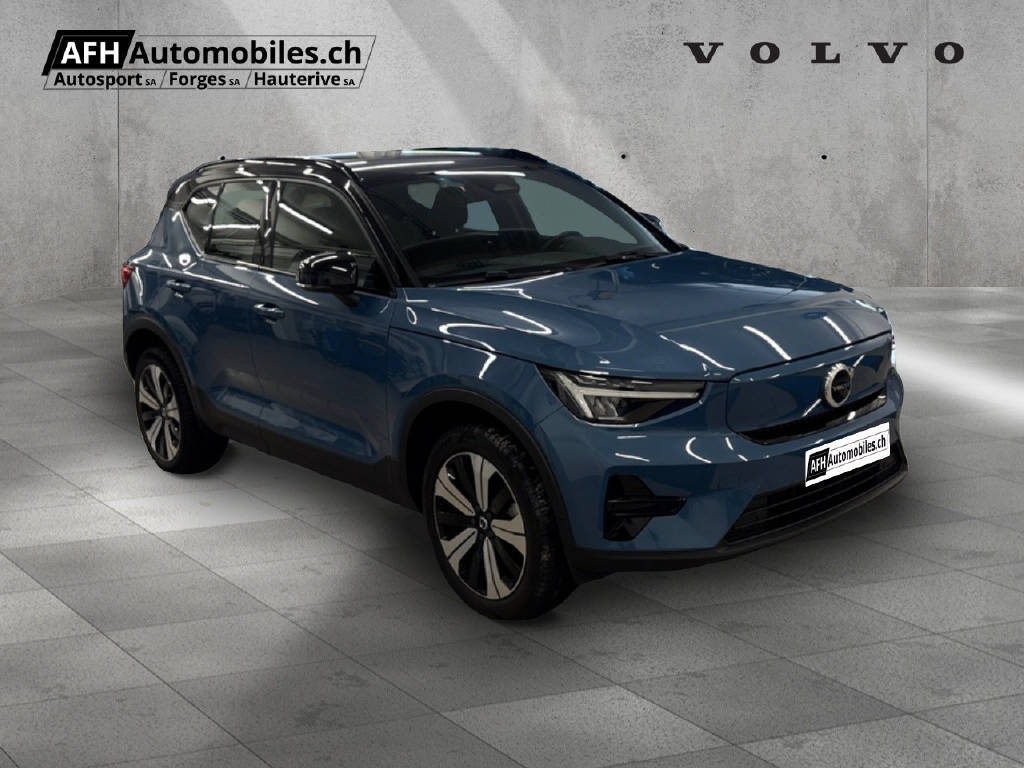 VOLVO XC40 P6 Core FWD-image-1