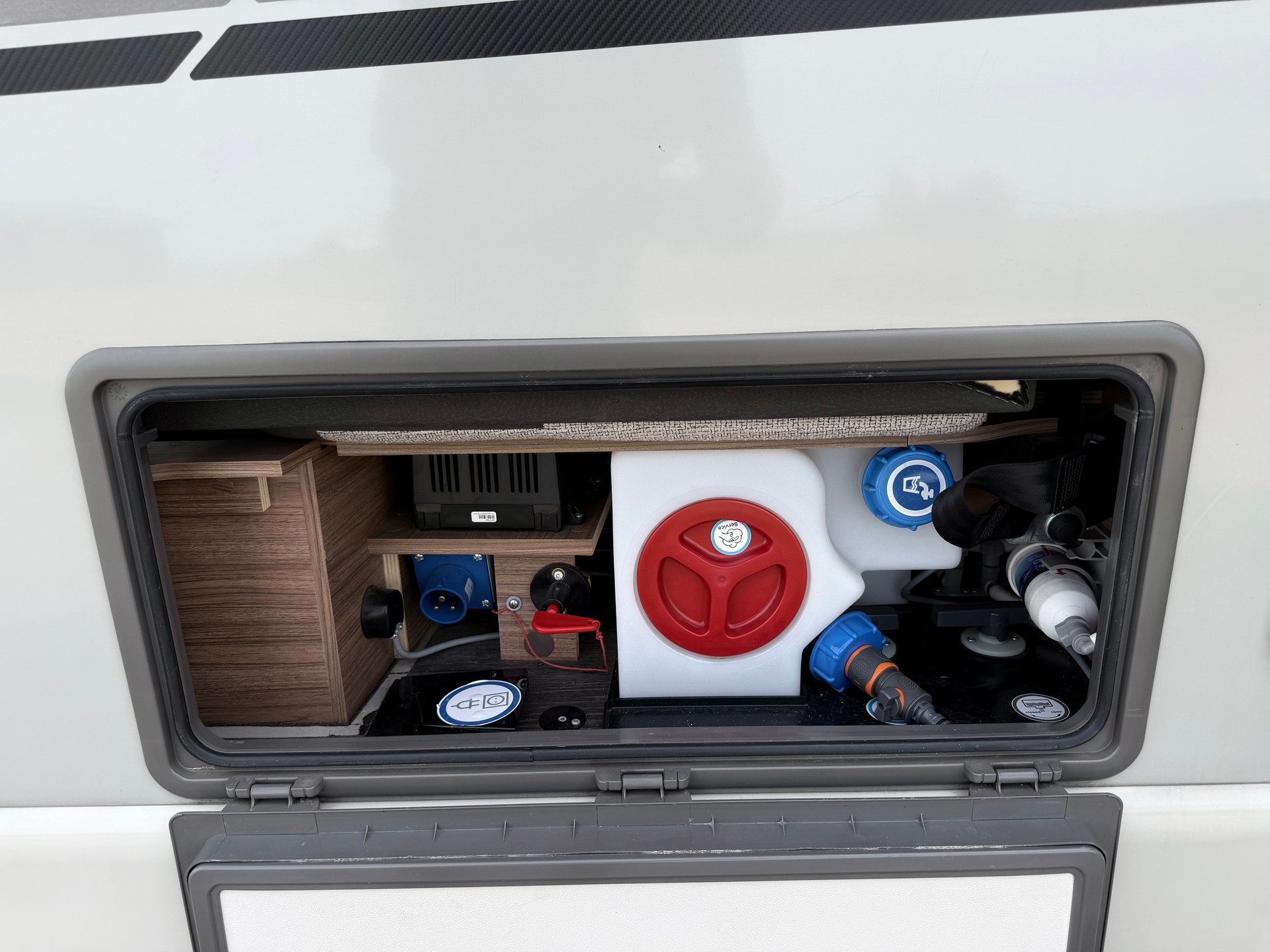 VW T6.1 2.0 TDI DSG KNAUS TABBERT - BULLI-image-27