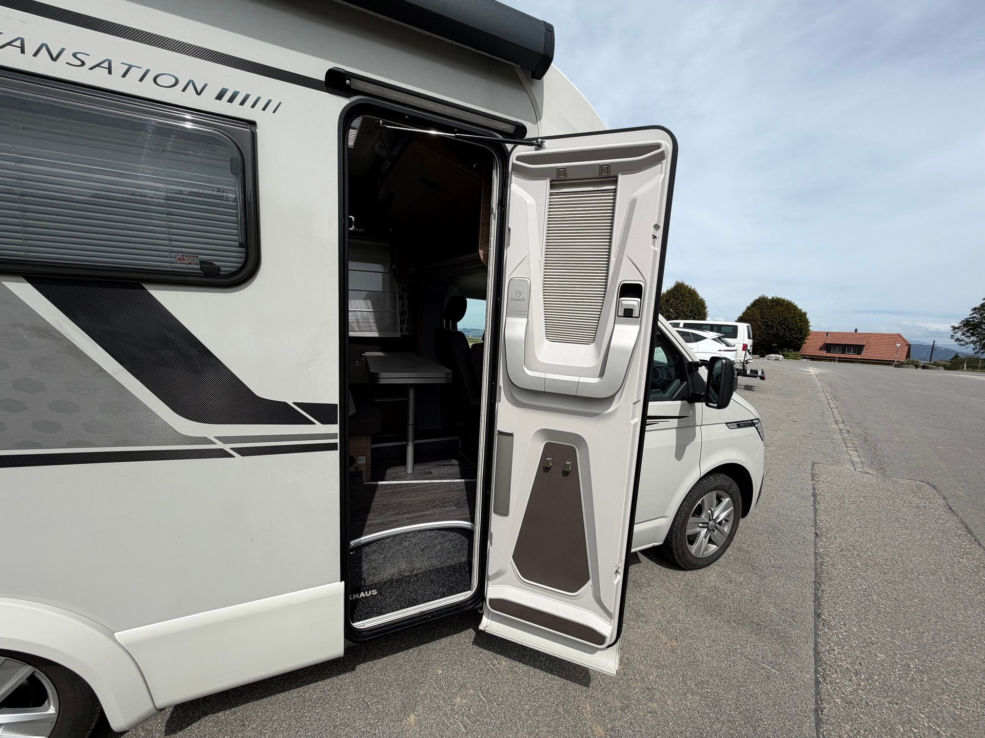 VW T6.1 2.0 TDI DSG KNAUS TABBERT - BULLI-image-13