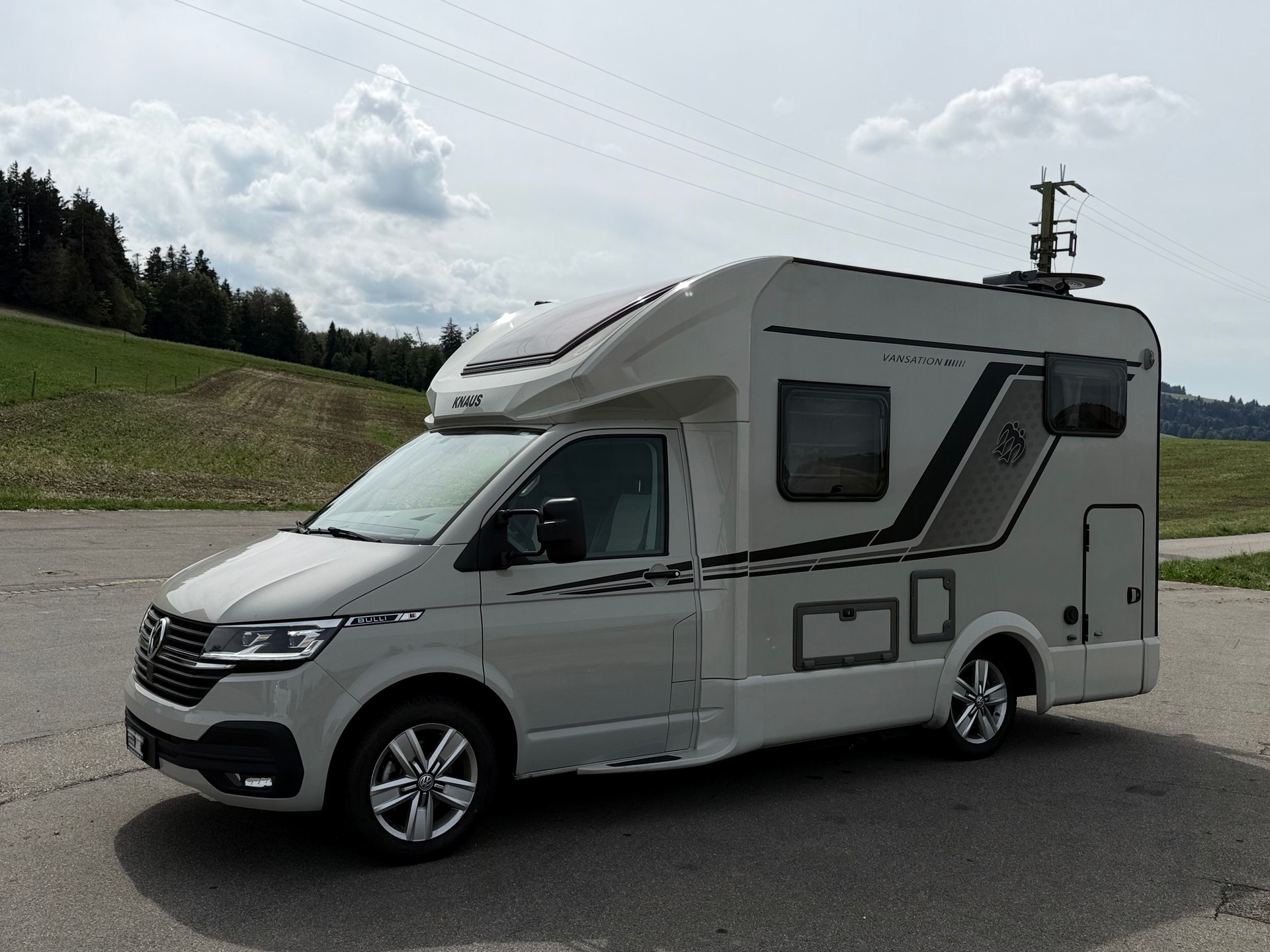VW T6.1 2.0 TDI DSG KNAUS TABBERT - BULLI-image-0