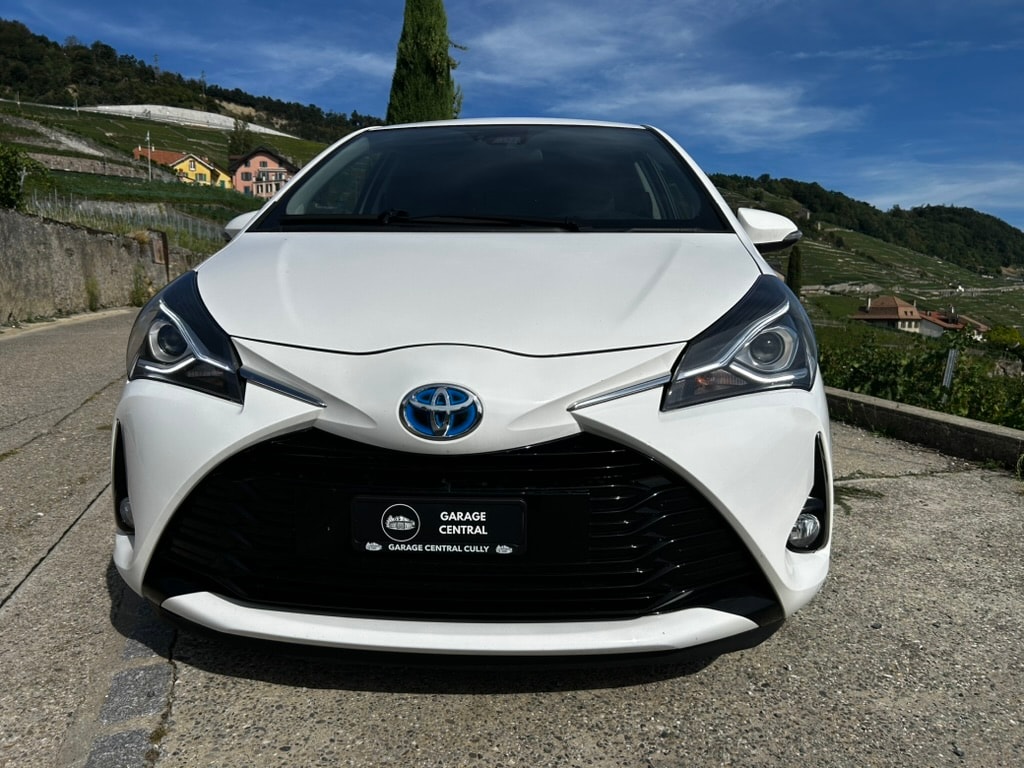 TOYOTA Yaris 1.5 VVT-i Hybrid Trend e-CVT-showroom-element-3