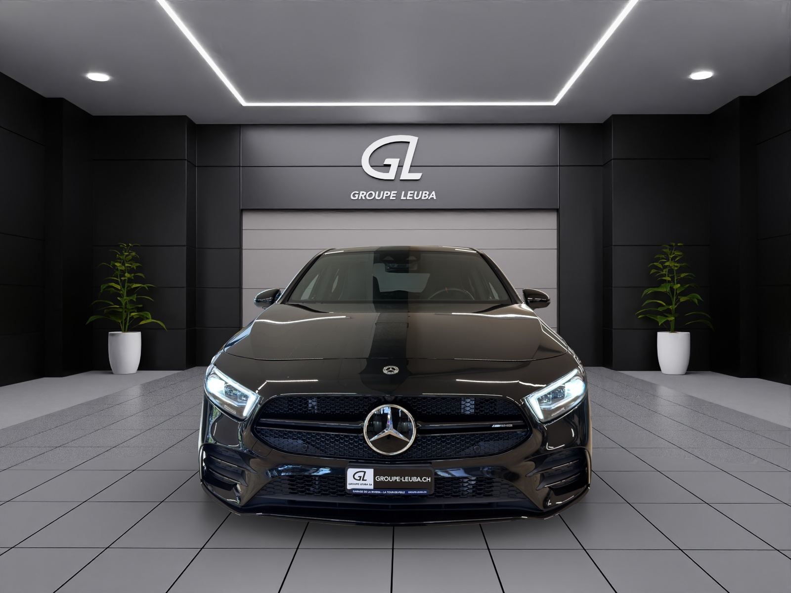 MERCEDES-BENZ A 35 AMG 4Matic-image-1