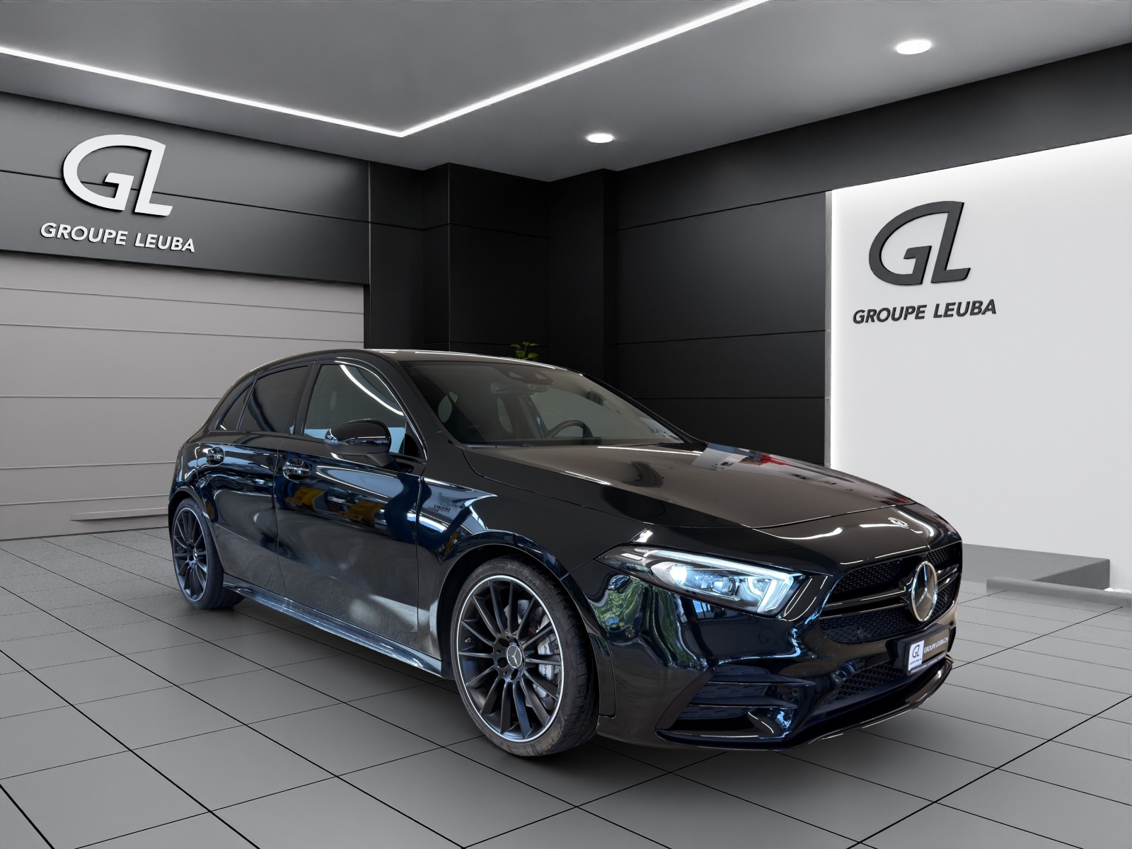 MERCEDES-BENZ A 35 AMG 4Matic-image-0
