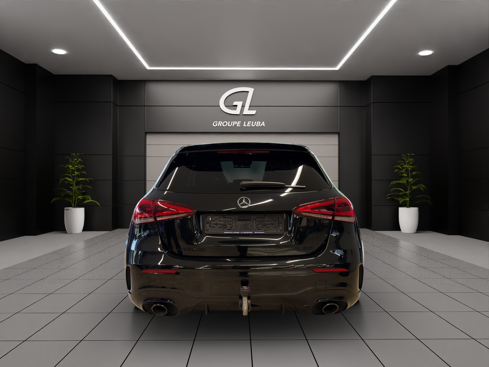 MERCEDES-BENZ A 35 AMG 4Matic-image-4