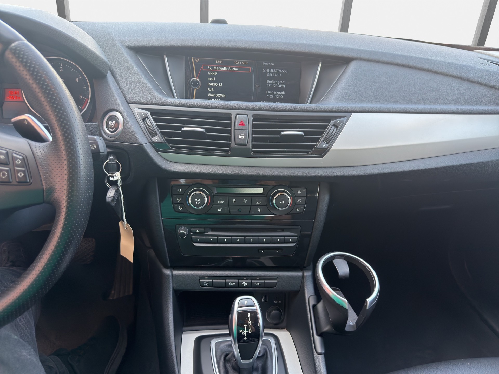 BMW X1 xDrive 20d Steptronic-image-14