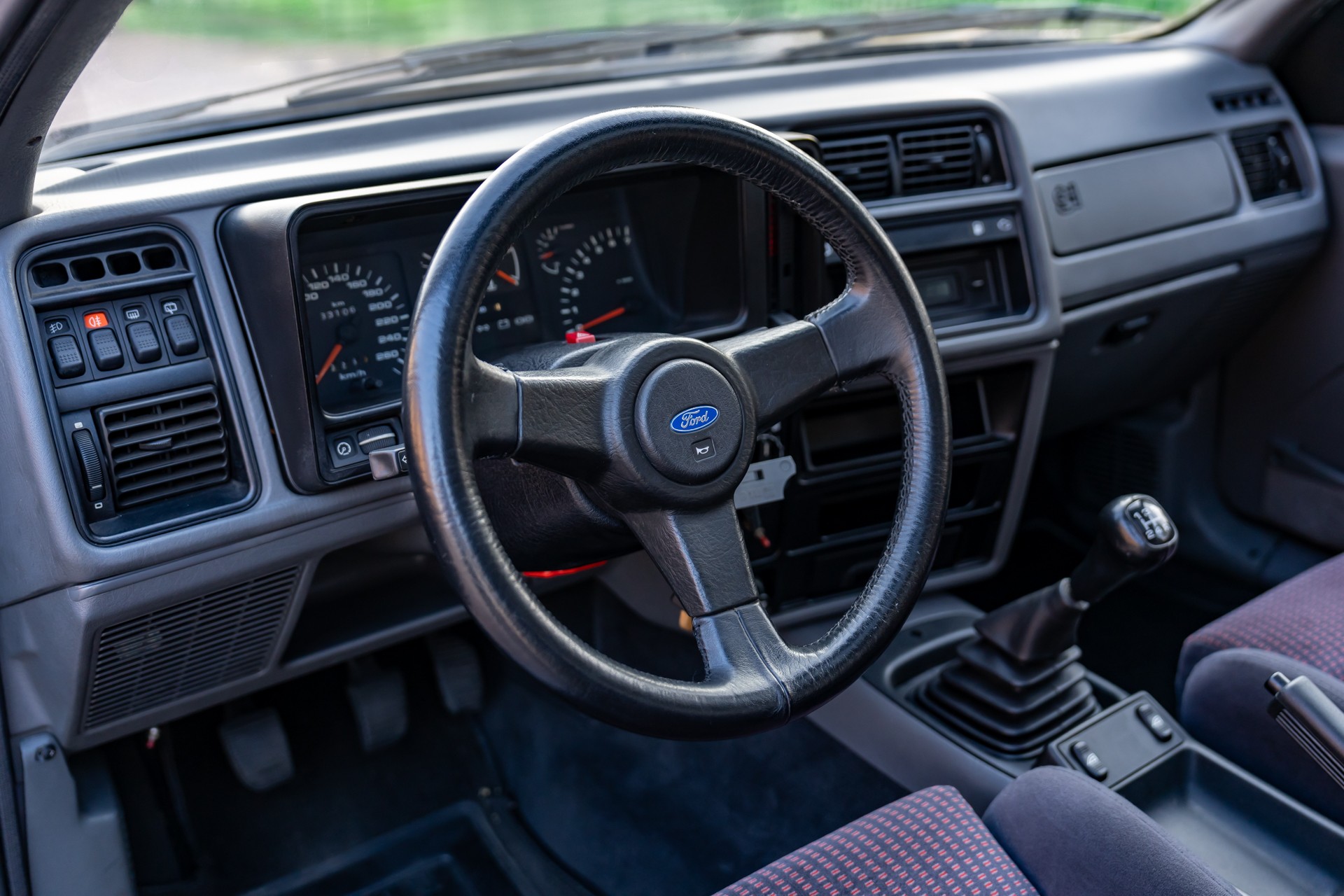 FORD Sierra RS Cosworth 204 PS-image-4