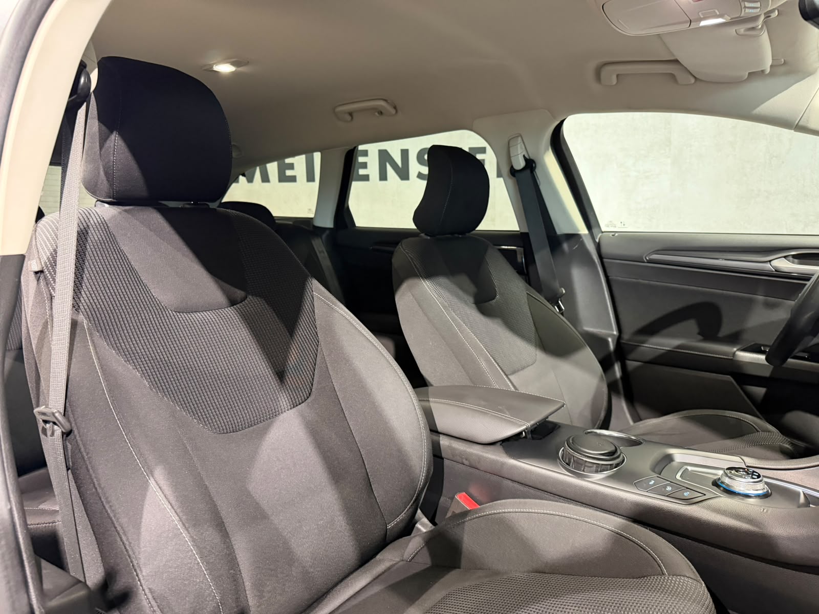 FORD Mondeo 2.0 TDCi Titanium Automatik (CH)-image-17