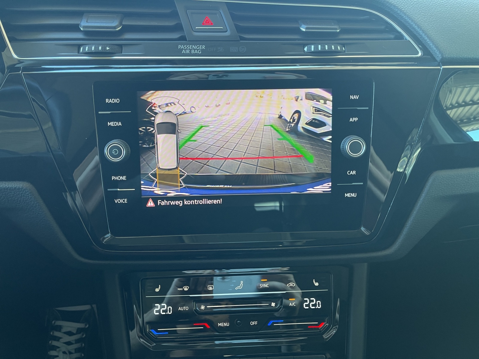 VW Touran 1.5 TSI EVO Highline DSG-image-15