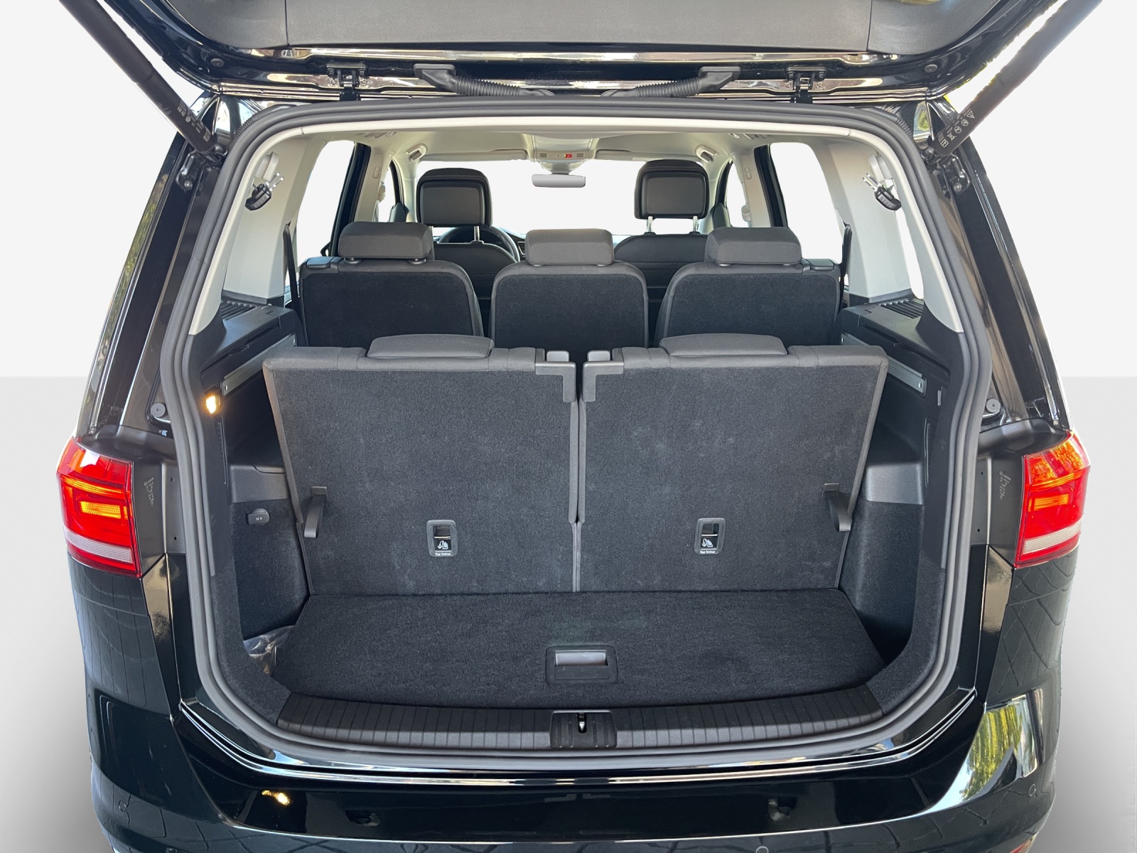 VW Touran 1.5 TSI EVO Highline DSG-image-12