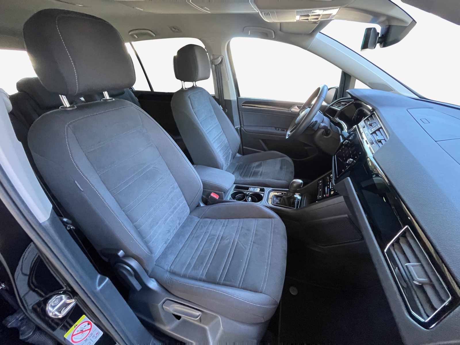 VW Touran 1.5 TSI EVO Highline DSG-image-14