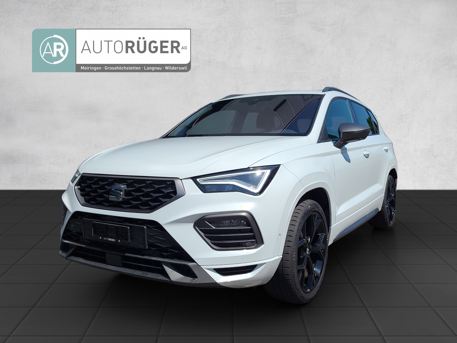 SEAT Ateca 2.0 TSI Hola FR 4Drive DSG-image-0