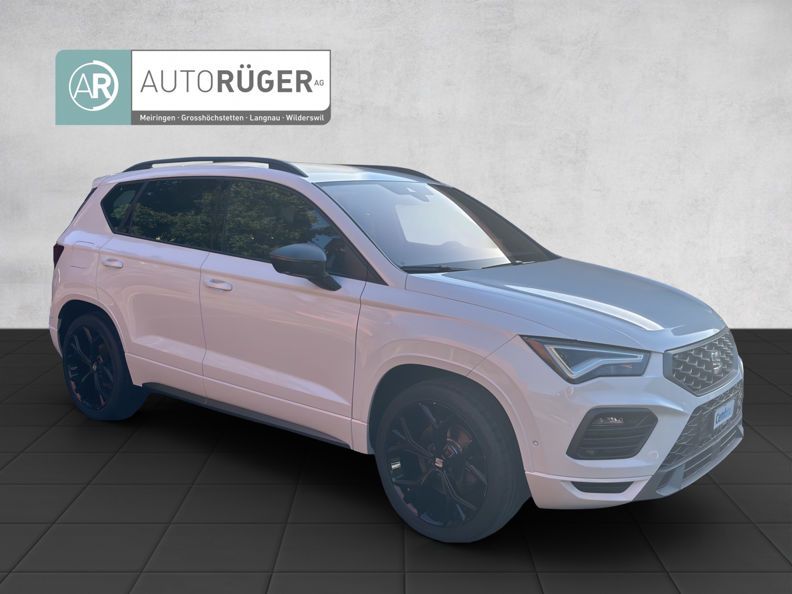 SEAT Ateca 2.0 TSI Hola FR 4Drive DSG-image-6