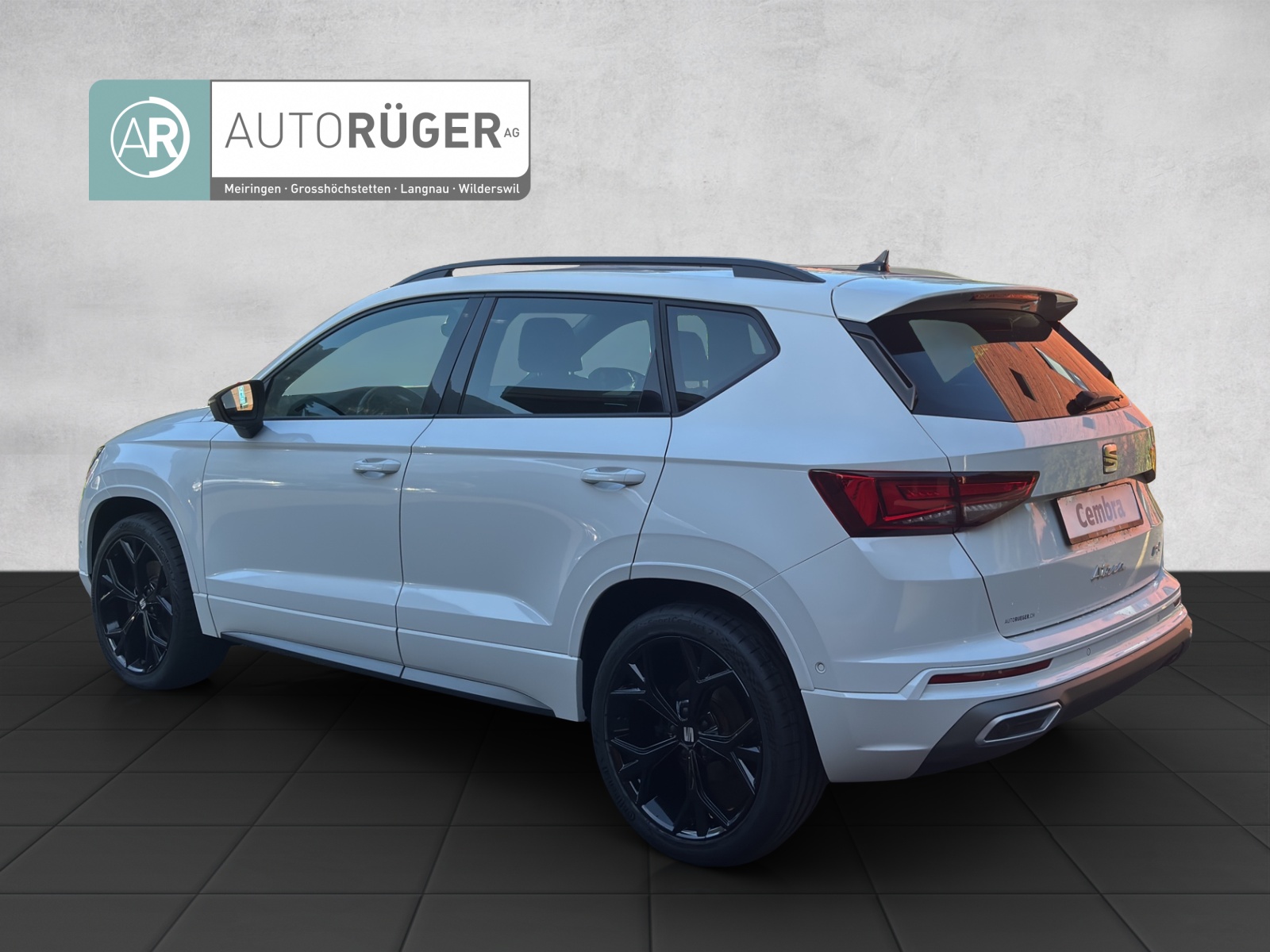 SEAT Ateca 2.0 TSI Hola FR 4Drive DSG-image-4