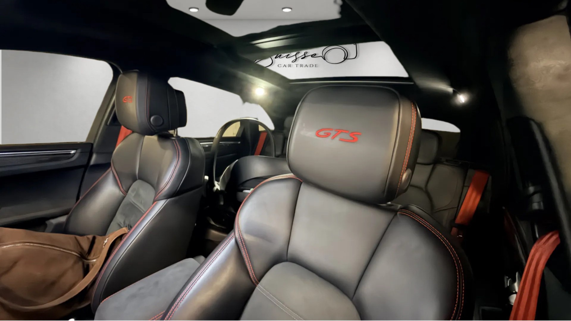 PORSCHE Macan GTS PDK-image-11