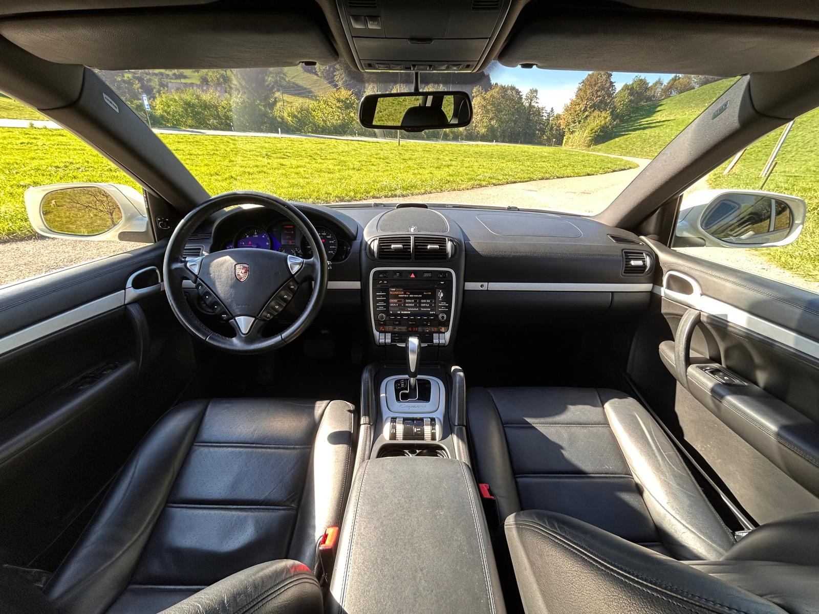 PORSCHE Cayenne Diesel-image-17