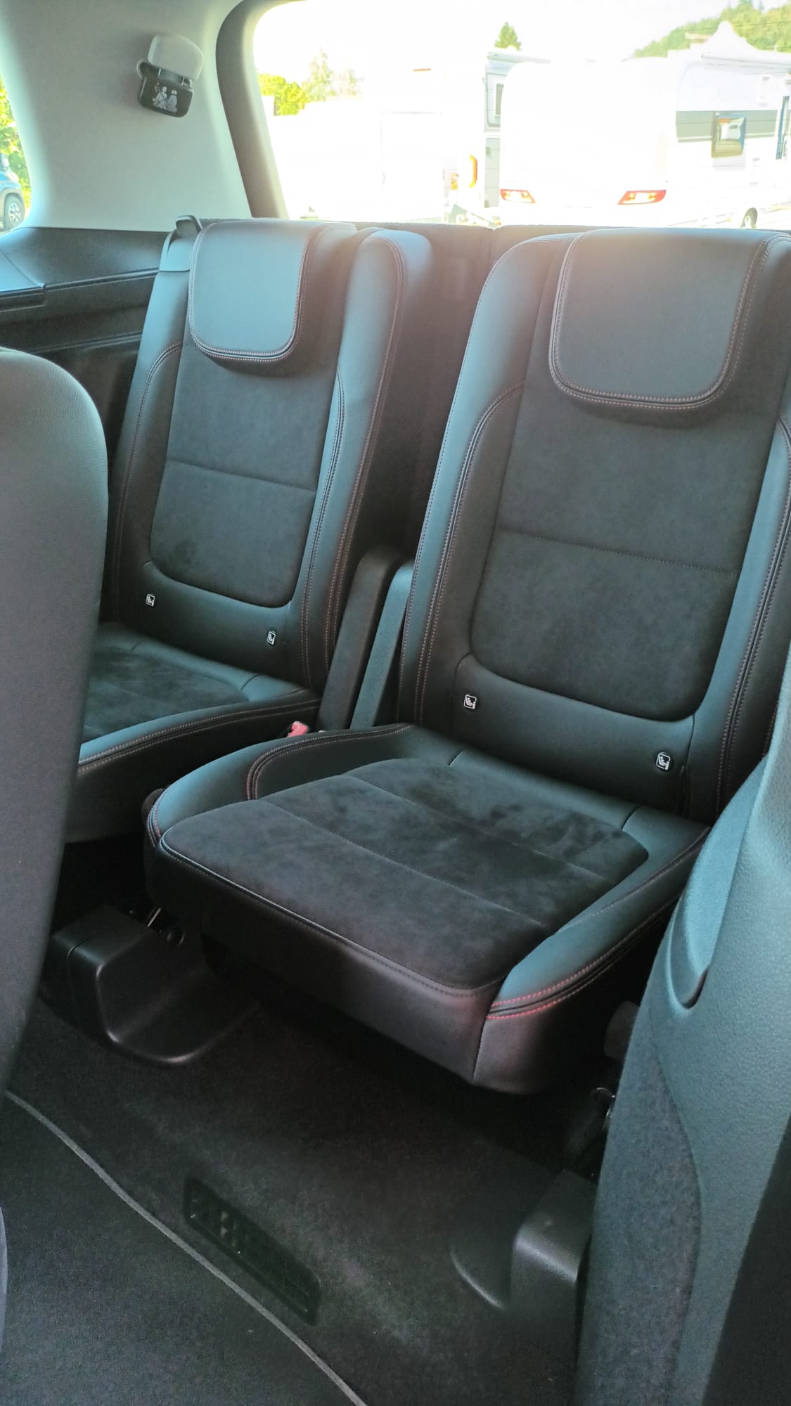 SEAT Alhambra 1.4 TSI DSG Hola FR-image-14