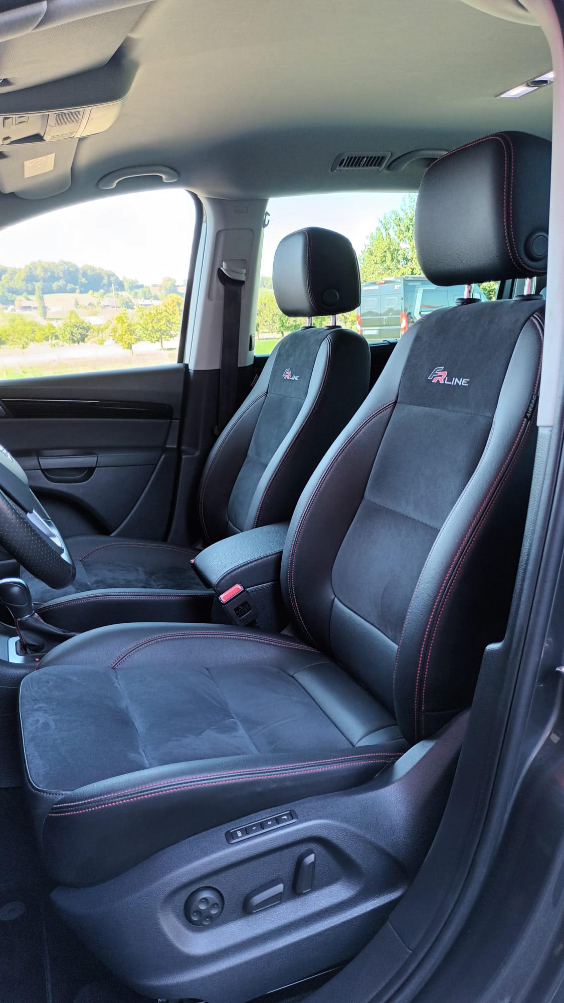 SEAT Alhambra 1.4 TSI DSG Hola FR-image-11