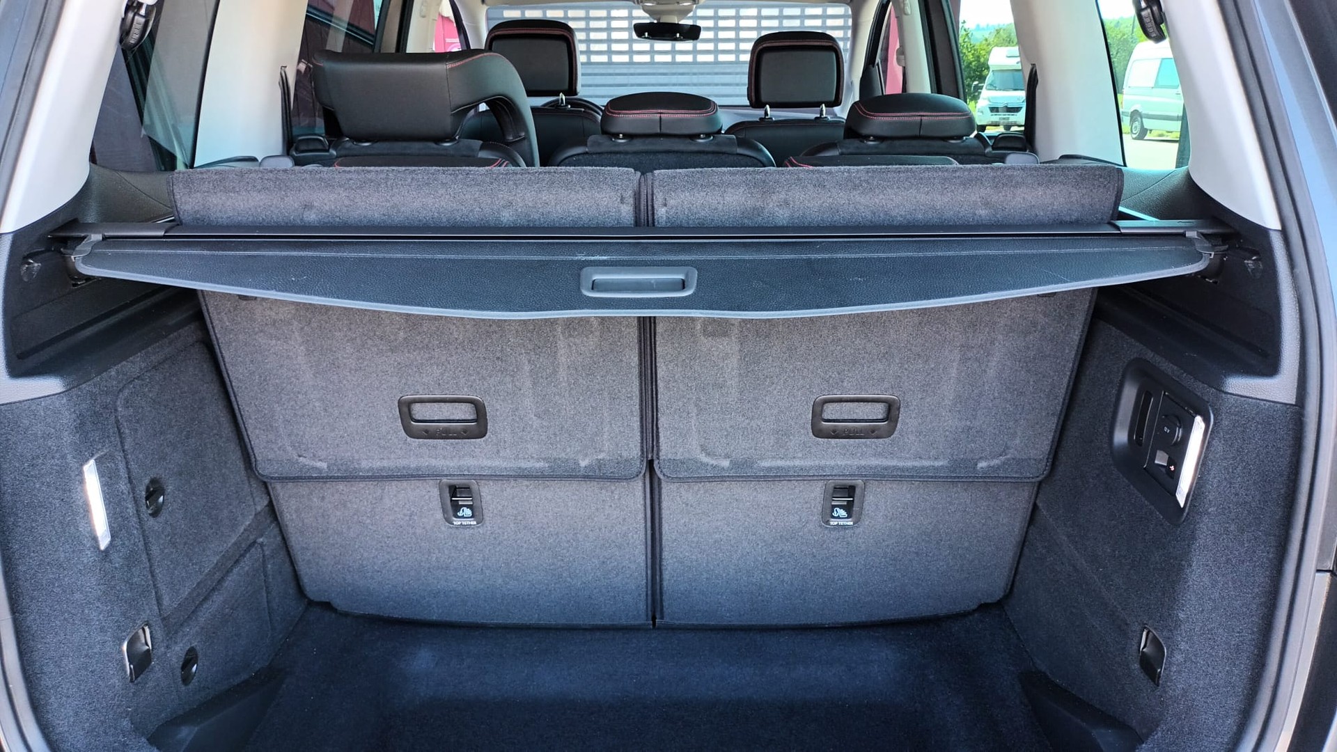 SEAT Alhambra 1.4 TSI DSG Hola FR-image-15