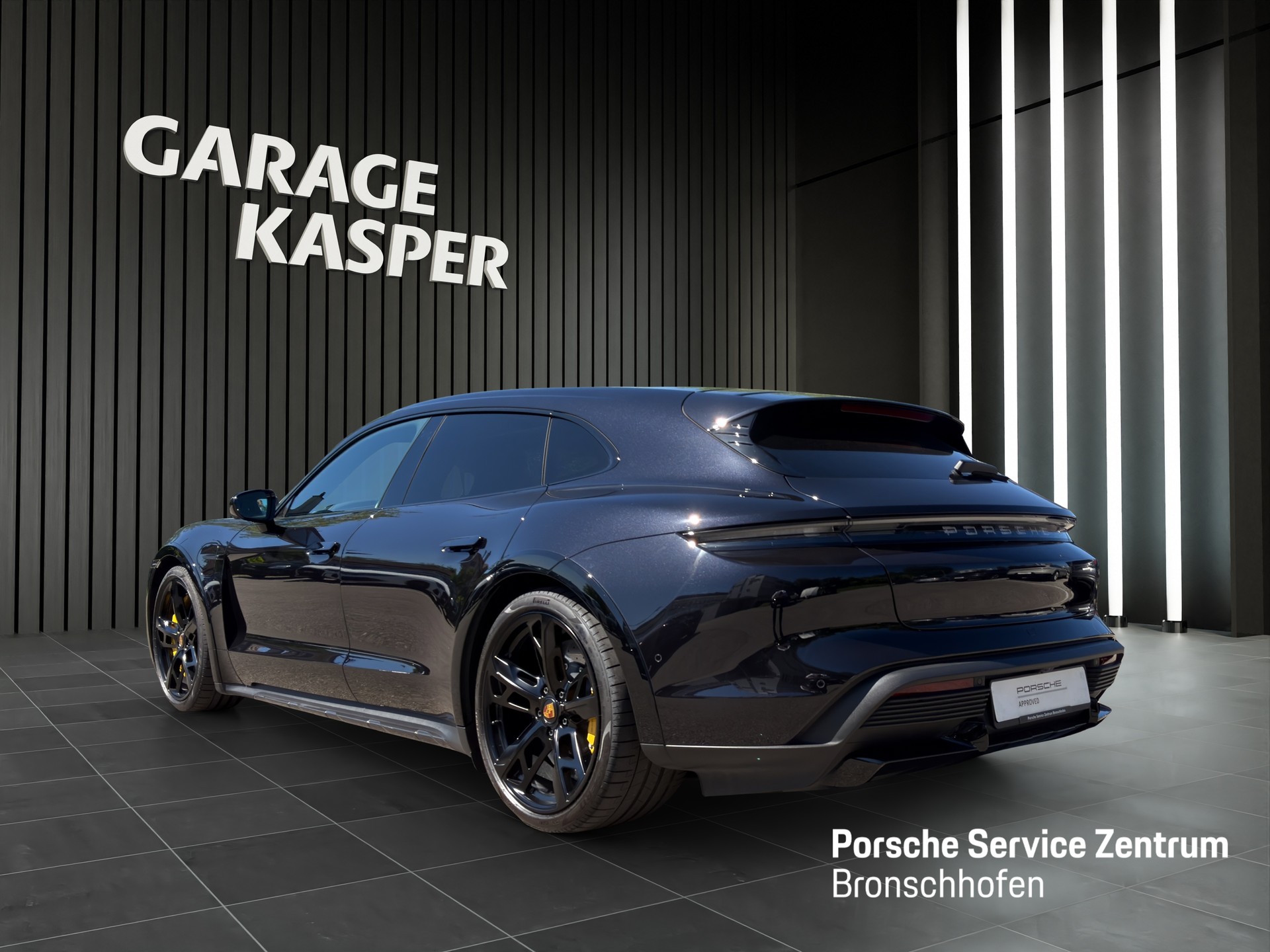 PORSCHE Taycan Turbo S Cross Turismo-image-2