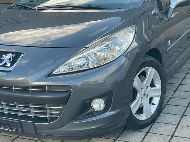 PEUGEOT 207 SW 1.6 16V Swiss Edition-image-2
