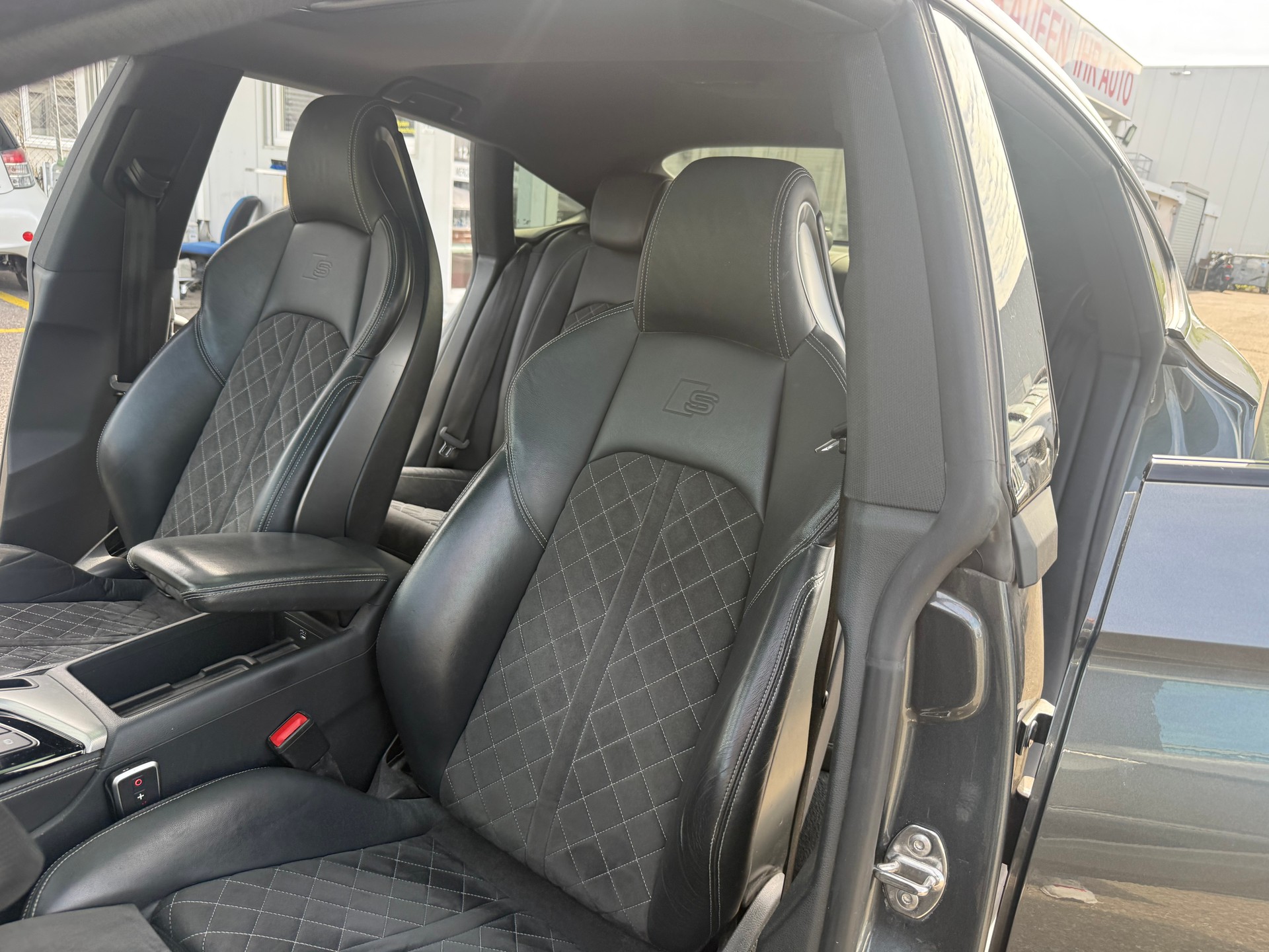 AUDI A5 Sportback 40 TDI S-Line quattro S-tronic-image-7