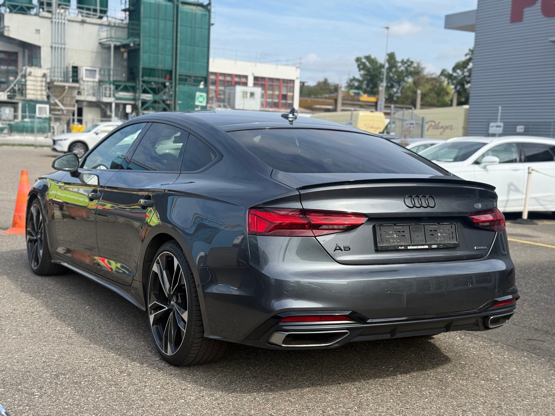 AUDI A5 Sportback 40 TDI S-Line quattro S-tronic-image-1