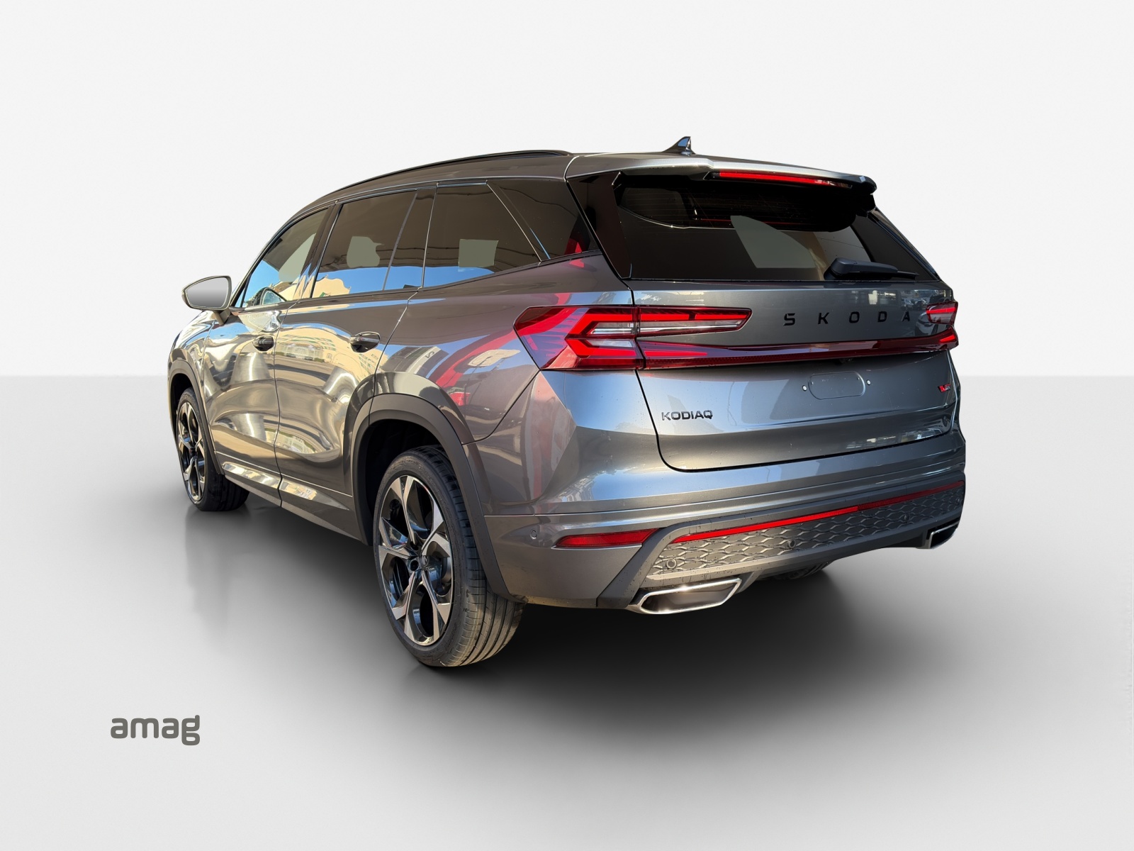 SKODA Kodiaq 2.0 TSI RS 4x4-showroom-element-1