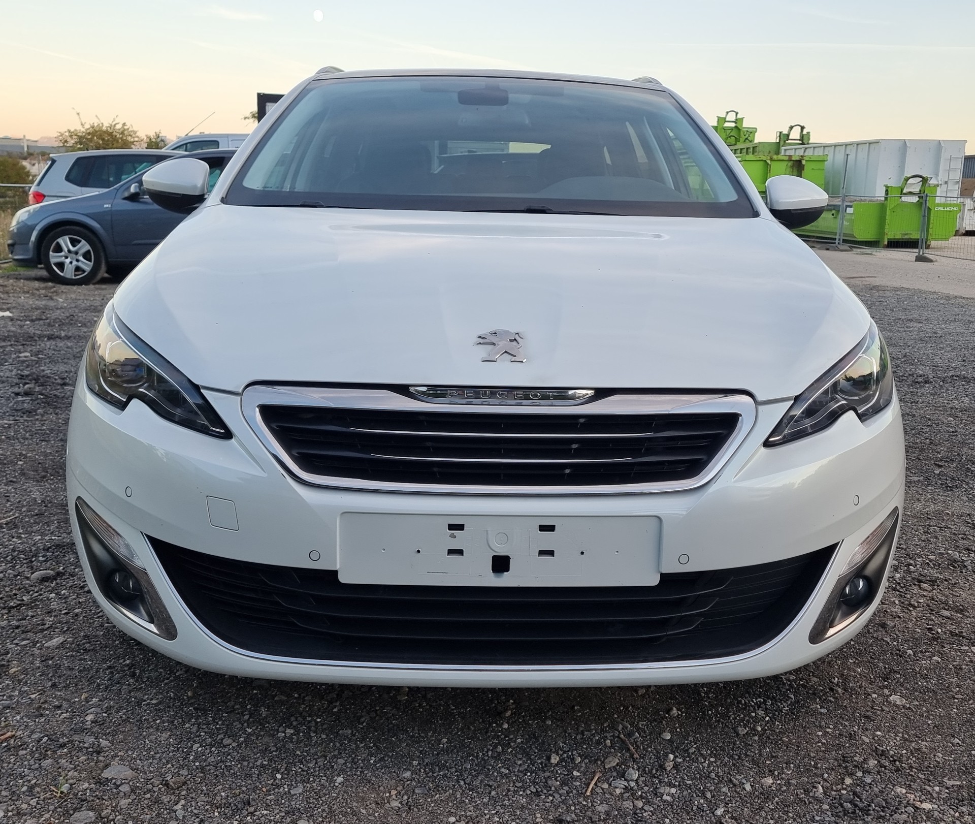 PEUGEOT 308 SW 1.6 THP Féline-image-5