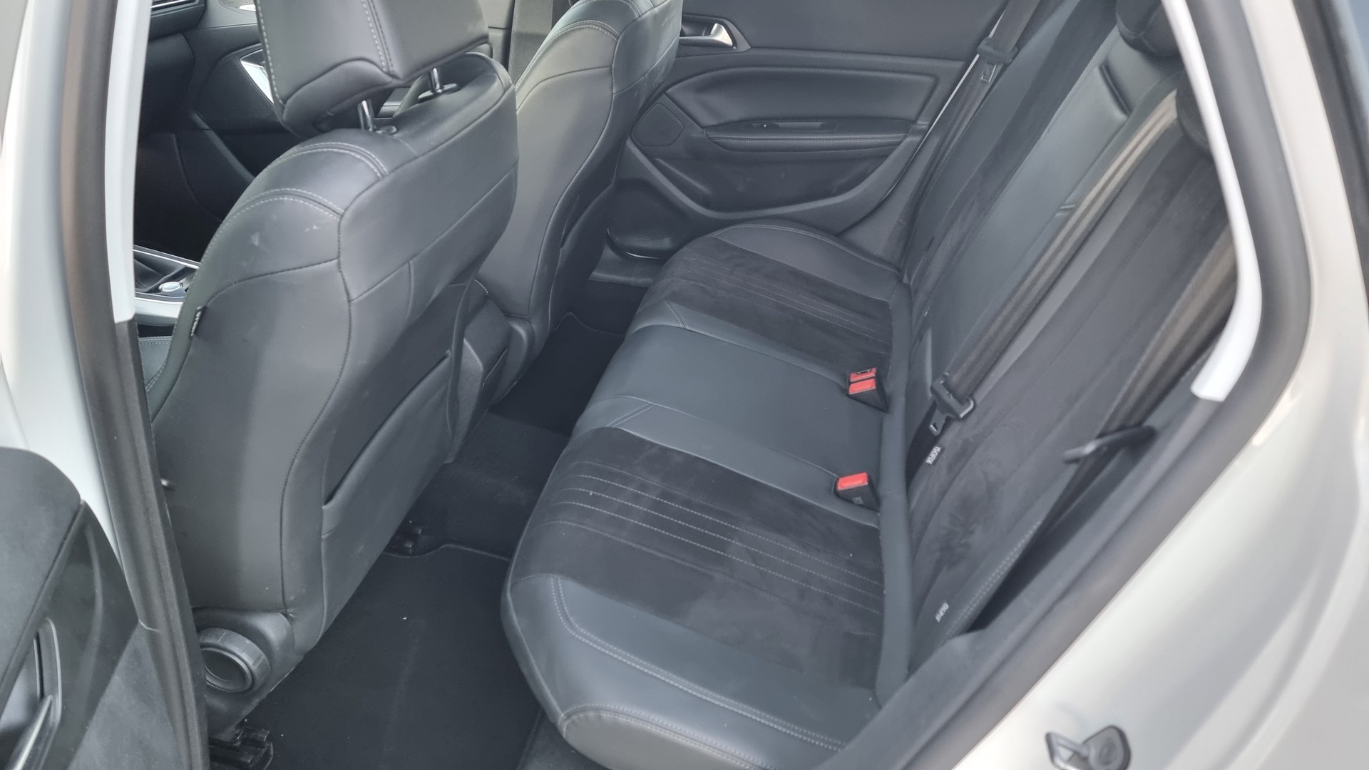PEUGEOT 308 SW 1.6 THP Féline-image-7