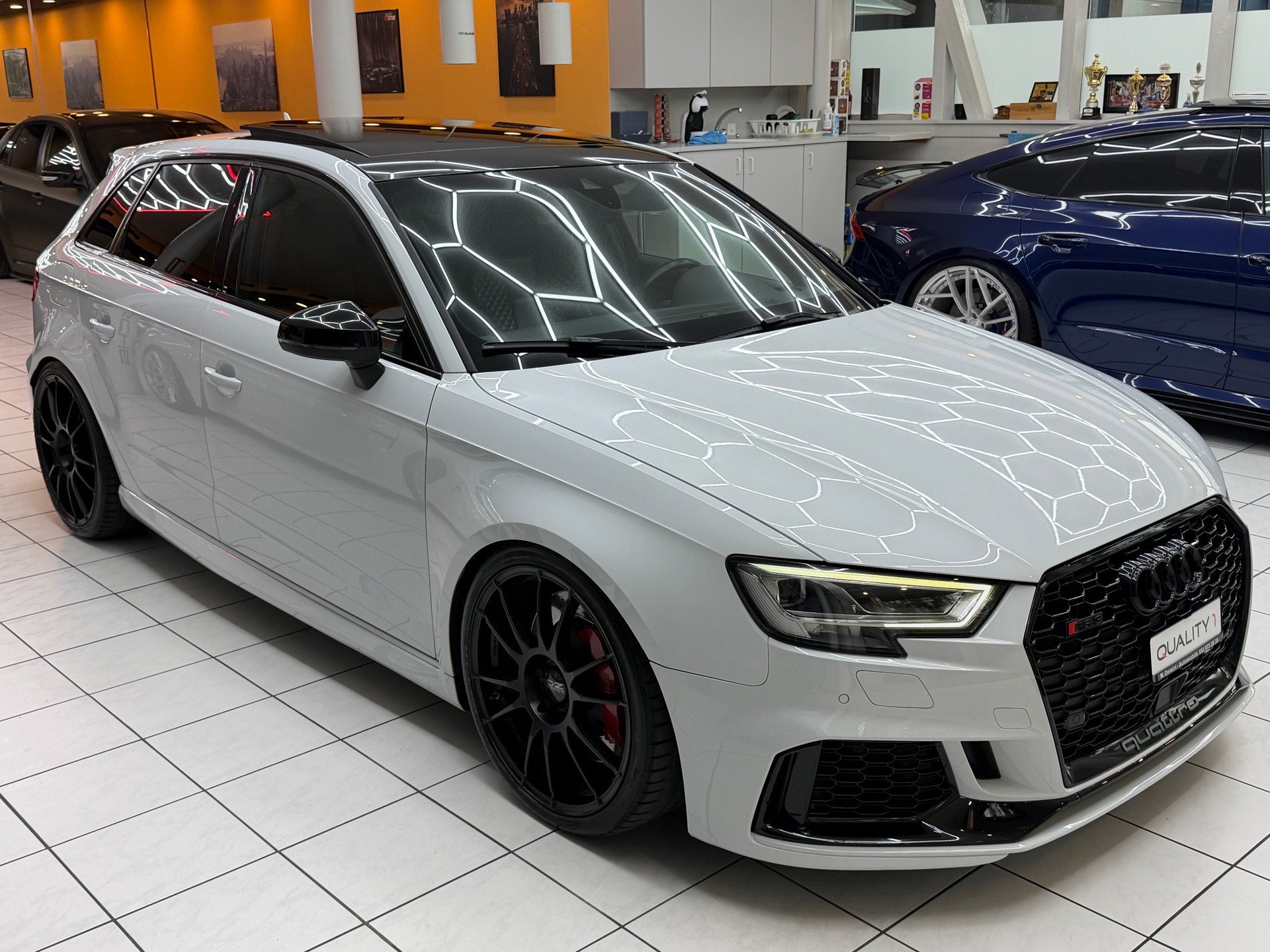 AUDI RS3 Sportback 2.5 T FSI quattro S-Tronic-image-1