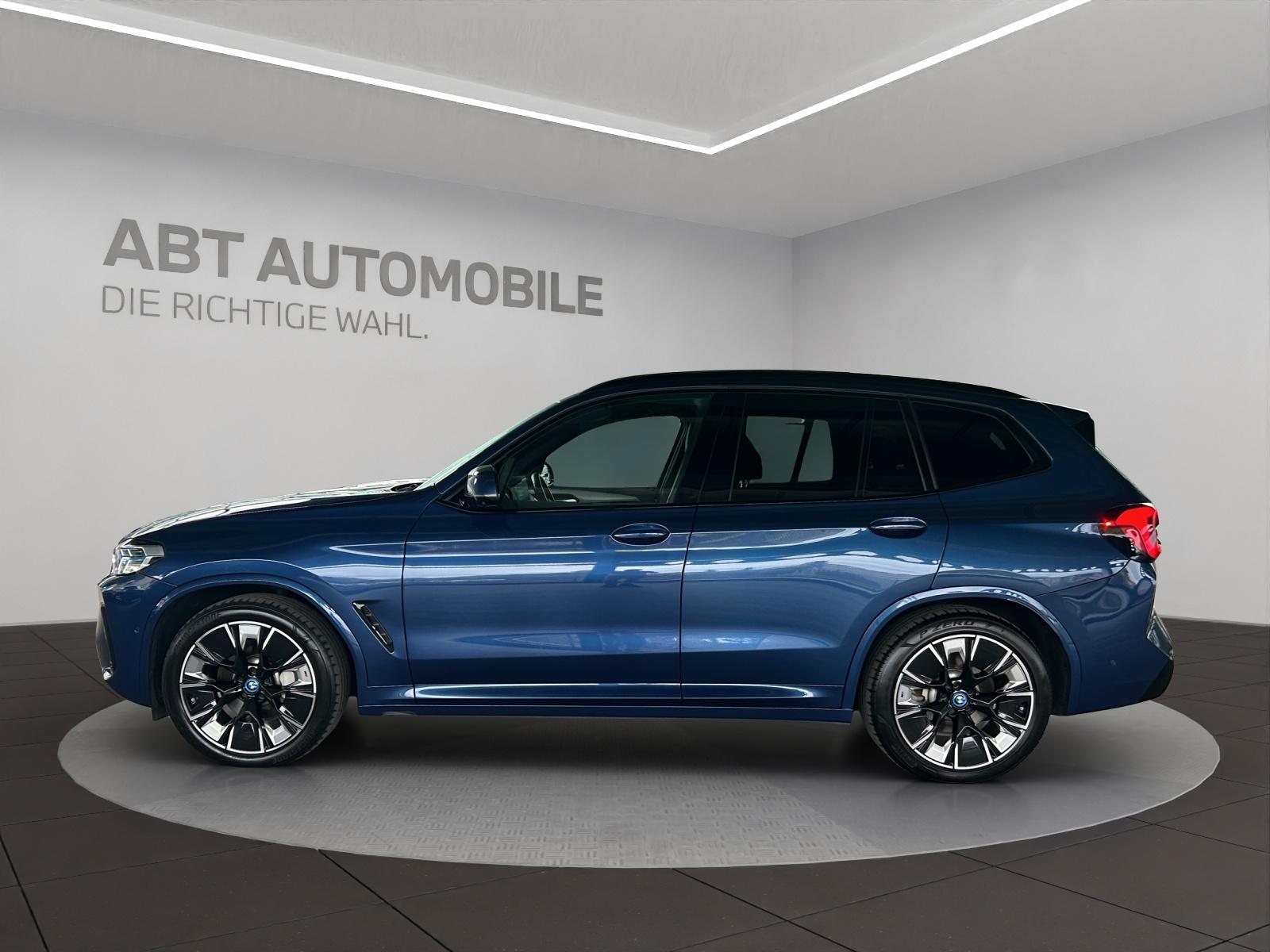 BMW iX3 E-Motor-showroom-element-2