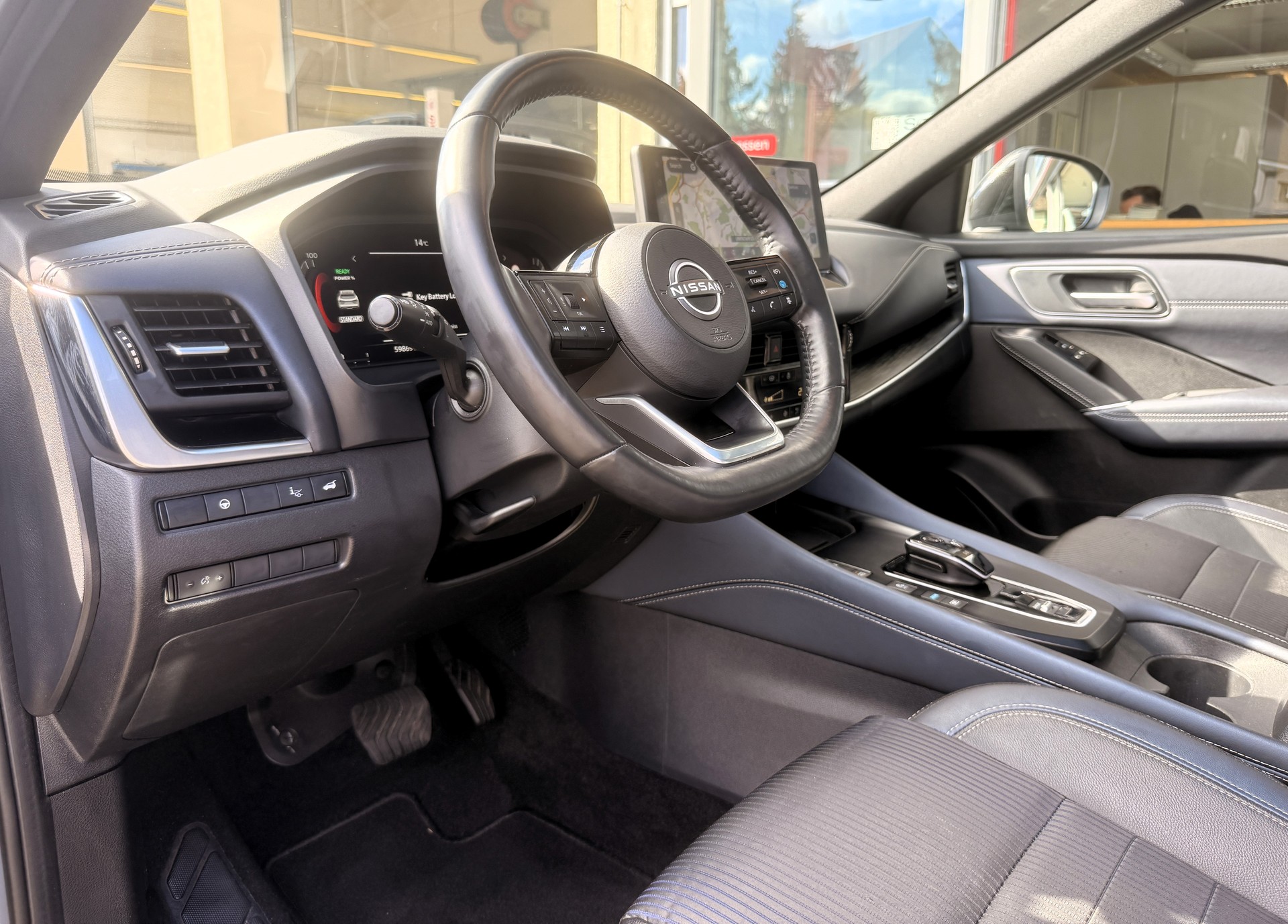 NISSAN Qashqai 1.5 VC-T e-Power Tekna-image-13