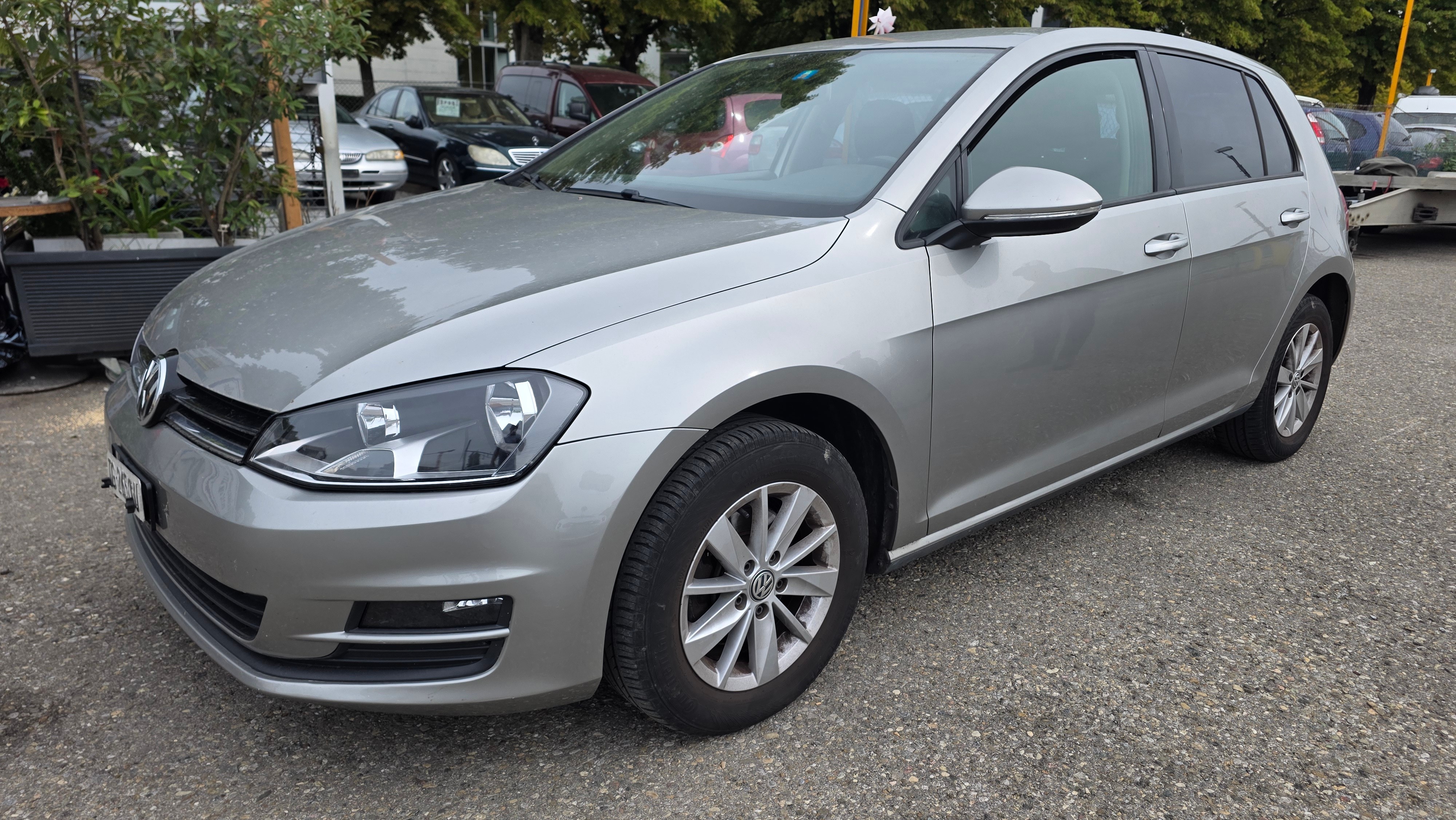 Car photo