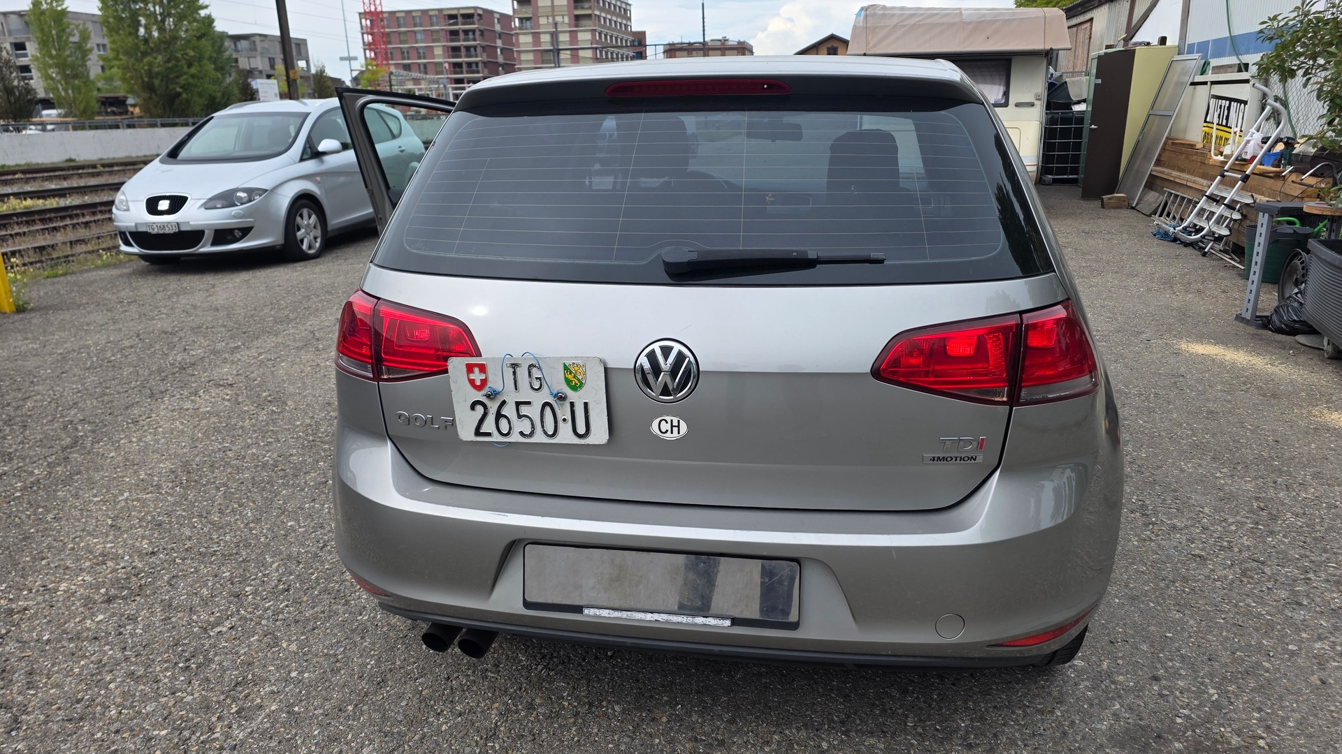 VW Golf 1.6 TDI Trendline 4Motion-image-7