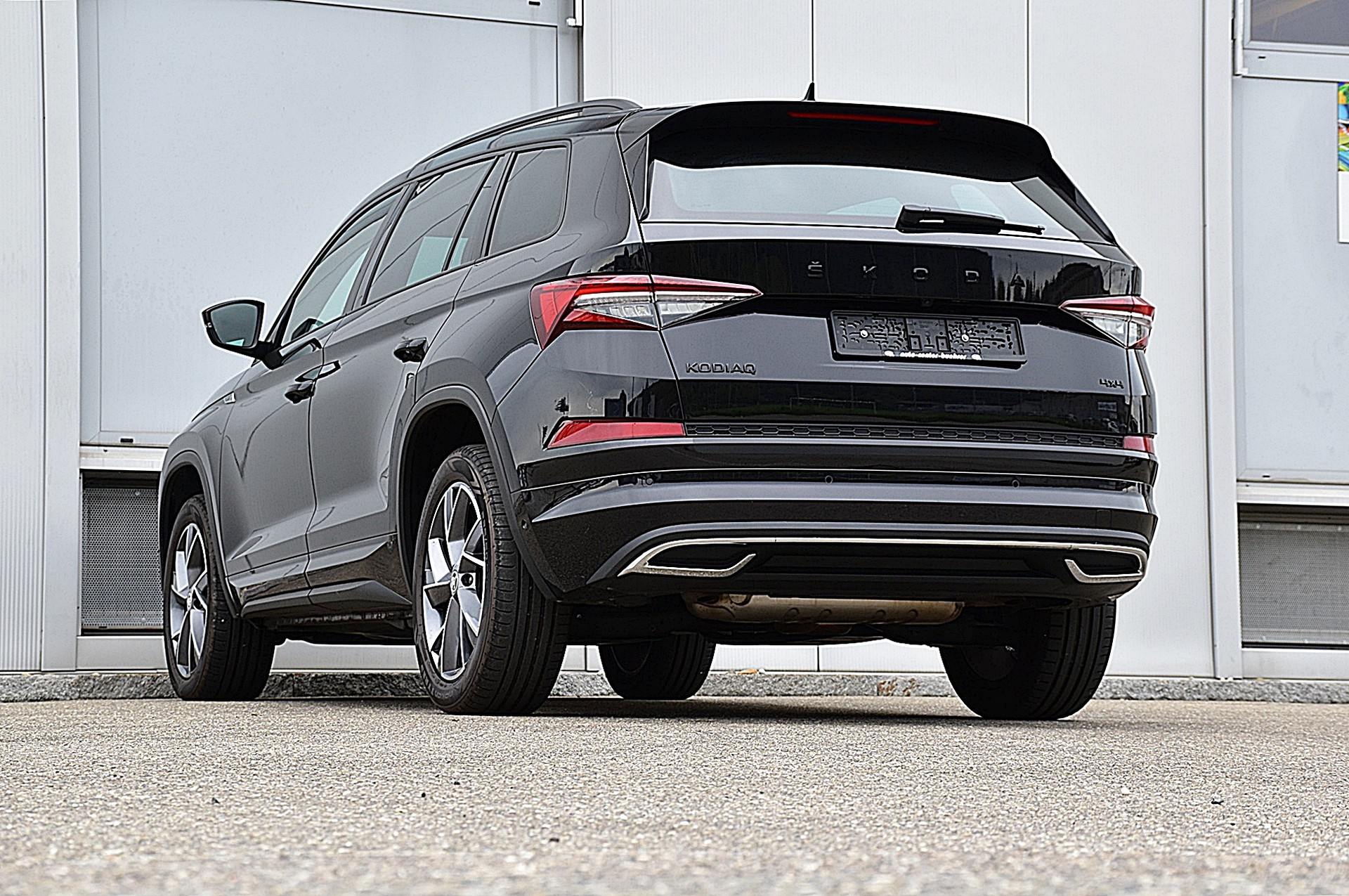 SKODA Kodiaq 2.0 TSI 4x4 SportLine-image-5