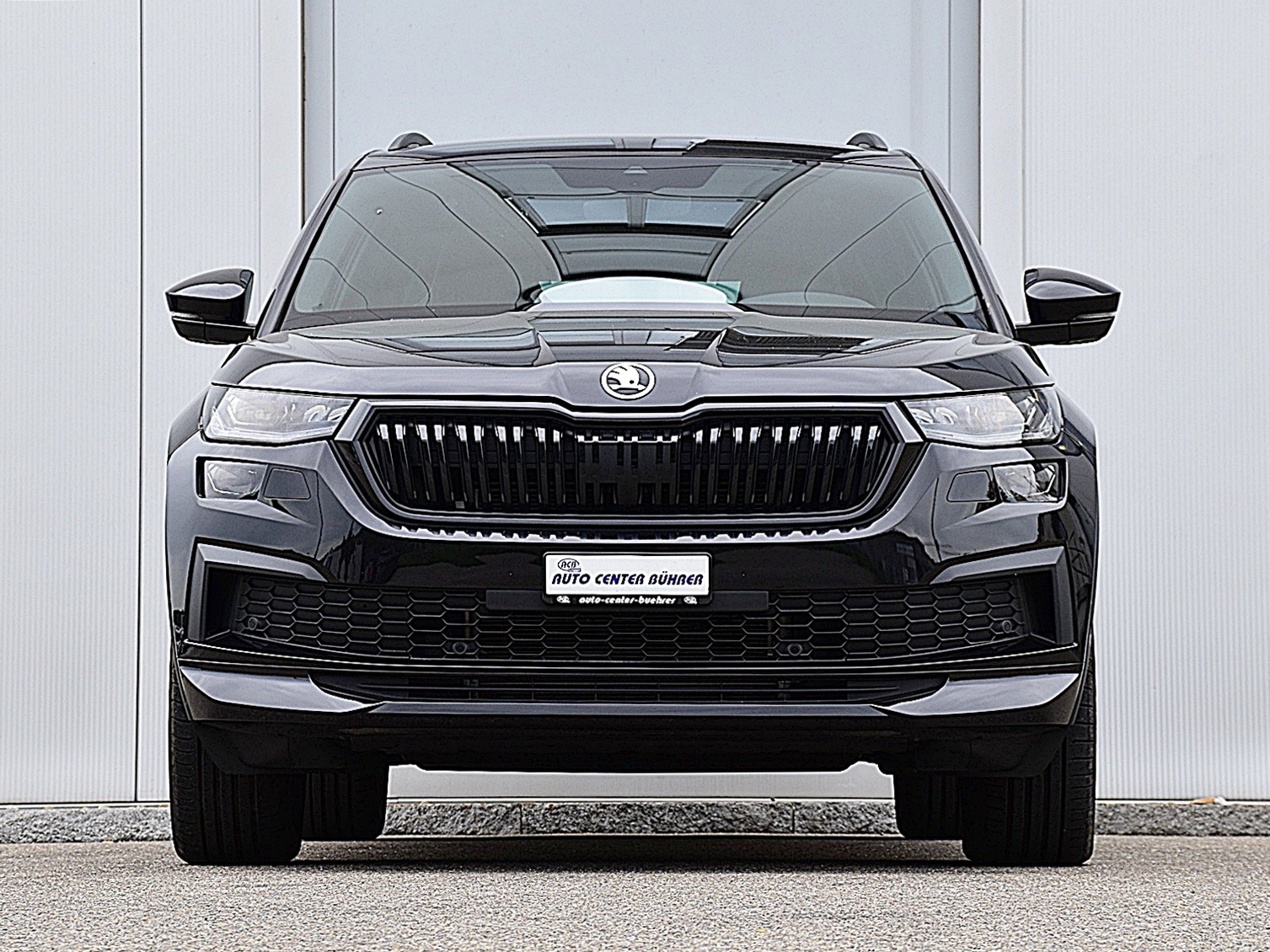 SKODA Kodiaq 2.0 TSI 4x4 SportLine-image-2