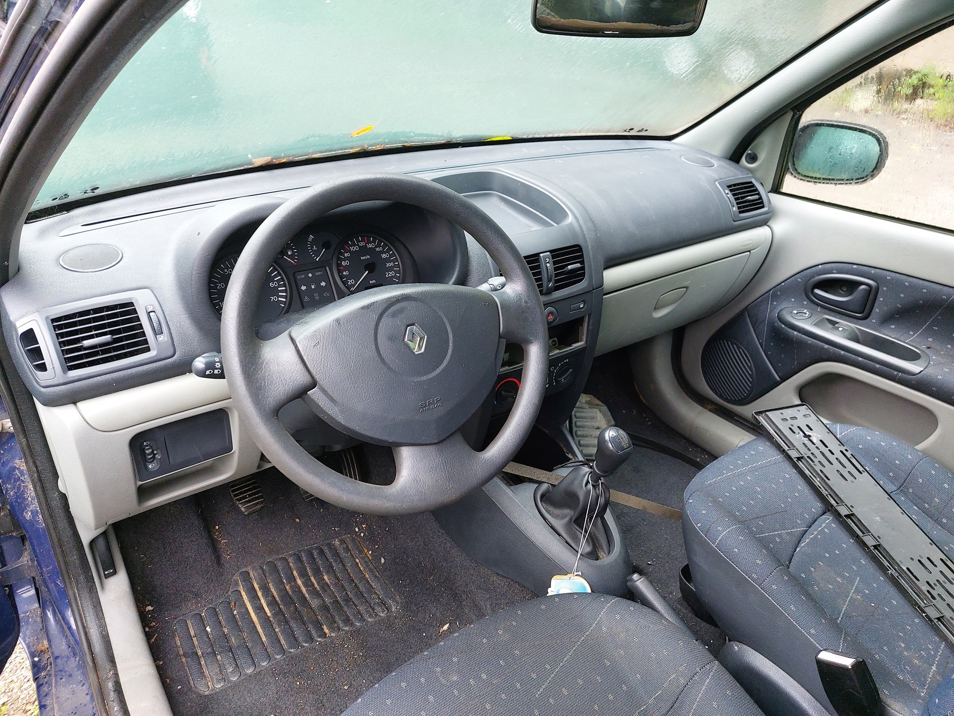 RENAULT Clio 1.5 dCi Privilège-image-6