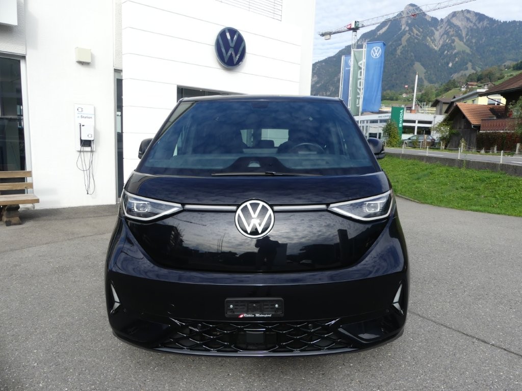 VW ID.Buzz LWB GTX 4 Motion-image-6