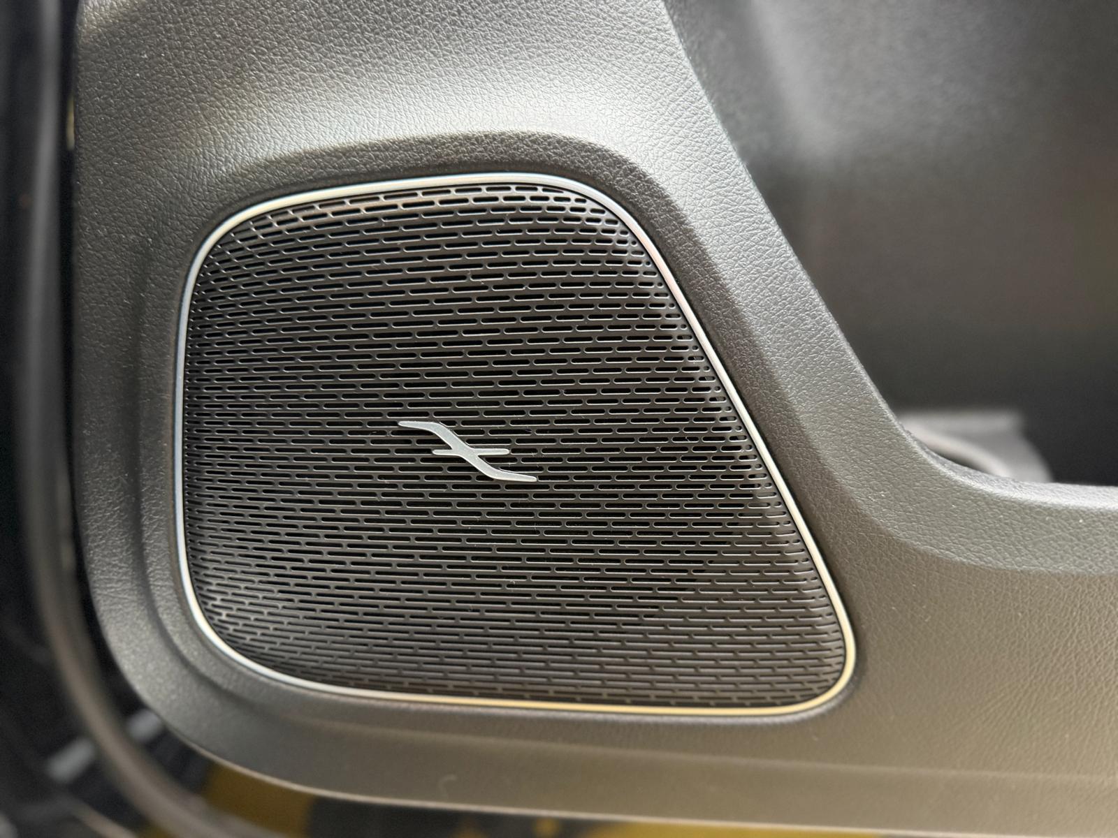 MERCEDES-BENZ A 200 AMG Line-image-6