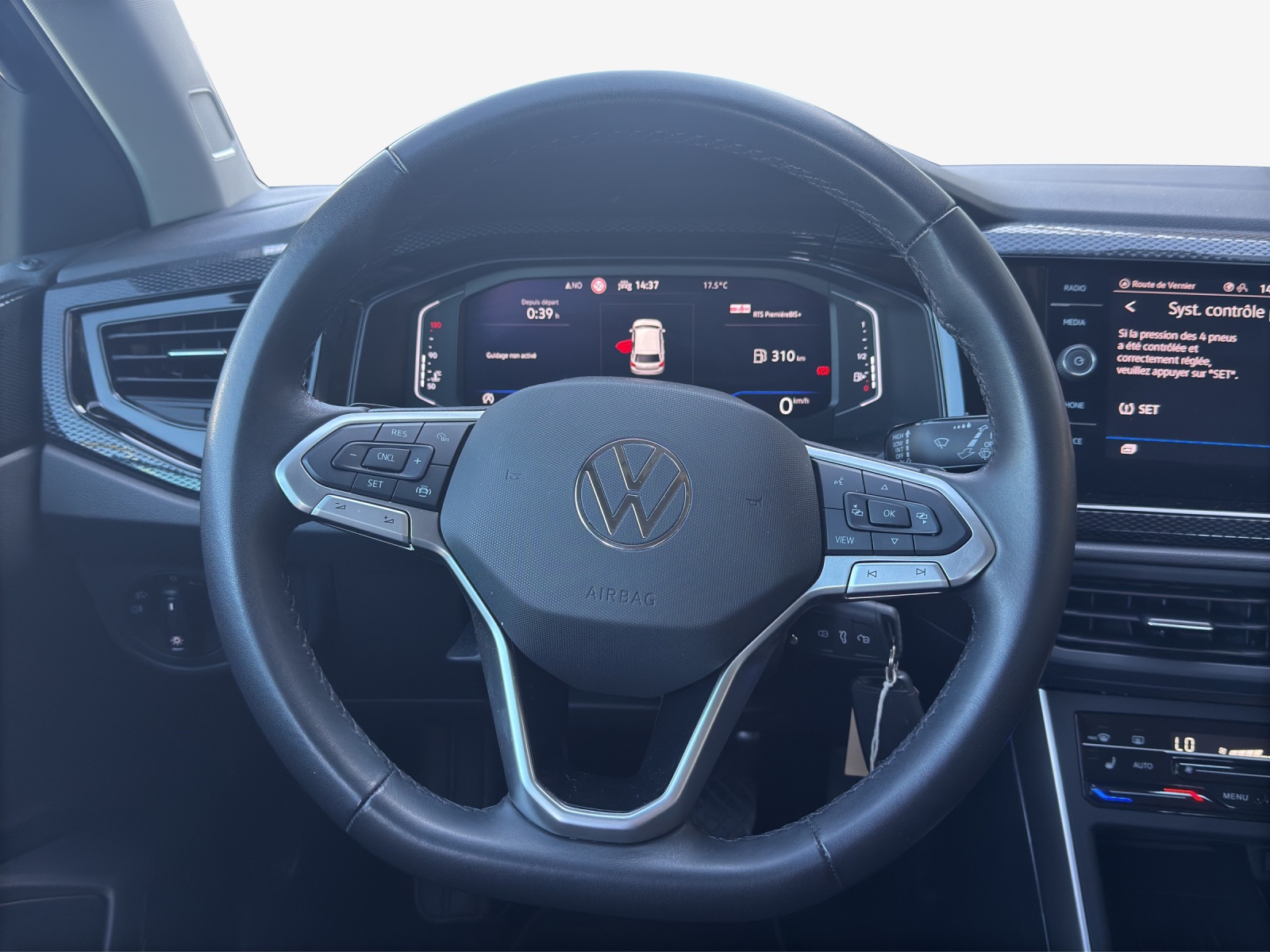 VW Polo 1.0 TSI Life DSG-image-9