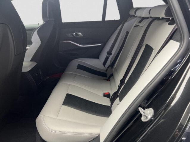 BMW 3er Reihe G81 Touring M3 Competition xDrive-image-9