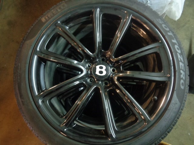 BENTLEY Continental Supersports 6.0-image-10