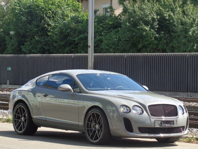 BENTLEY Continental Supersports 6.0-image-11