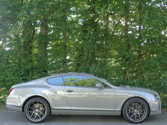 BENTLEY Continental Supersports 6.0-image-12