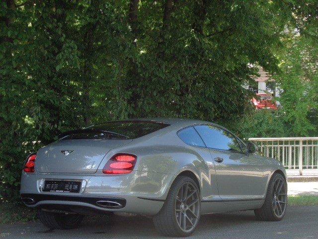 BENTLEY Continental Supersports 6.0-image-13