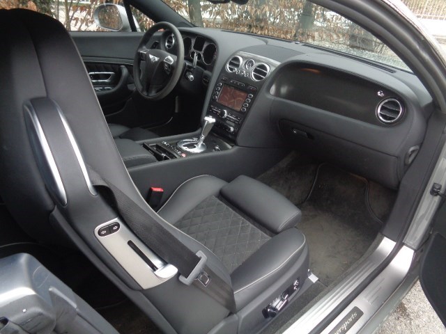 BENTLEY Continental Supersports 6.0-image-3